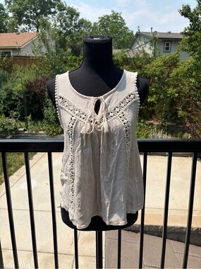 Cream Crochet-Trim Sleeveless Tank Top with Tie Neck